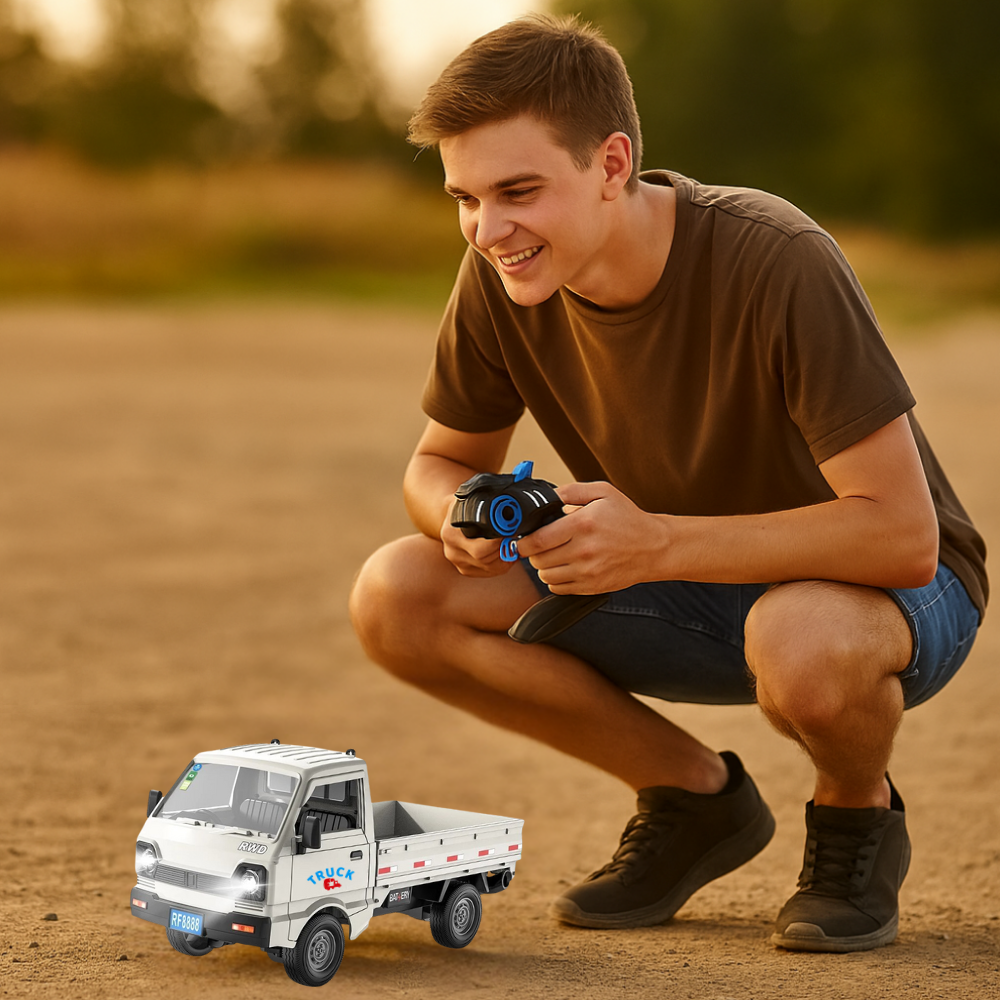 Camion 3/4 de Carga a Control Remoto Escala Con Luz Led