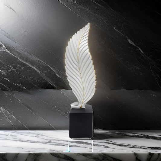 Figura Adorno De Hoja Blanca Decorativa En Resina Moderna S