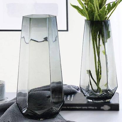 Florero Decorativo Geometrico Hexagonal De Vidrio Oscuro S